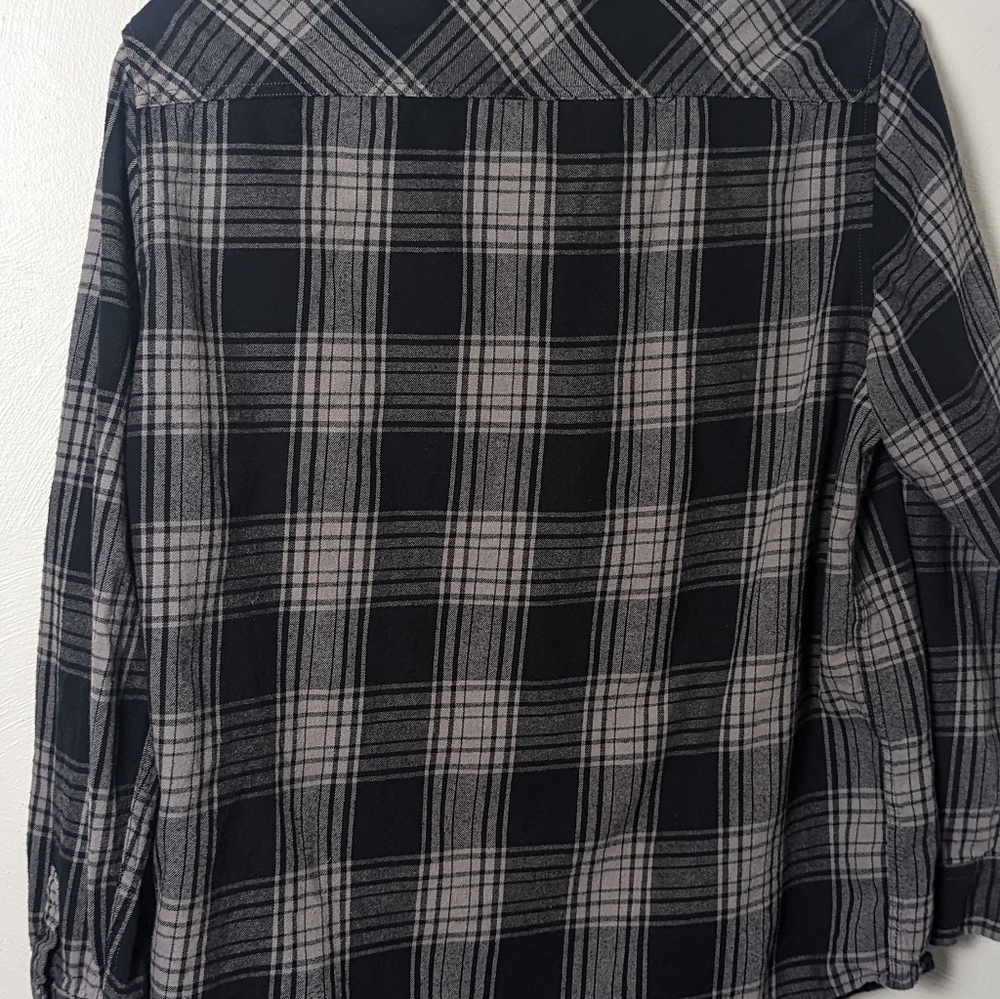 Men's Flannel - RoeBuck & Co - Picture 3 of 4